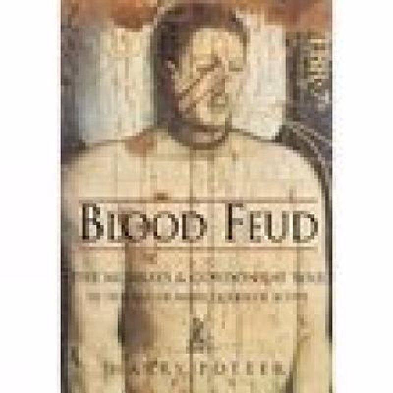 De voorkant van het boek met de titel : Blood Feud
