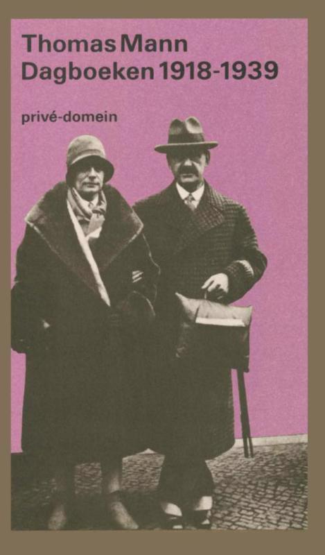 De voorkant van het boek met de titel : Dagboeken 1918-1921 en 1933-1939
